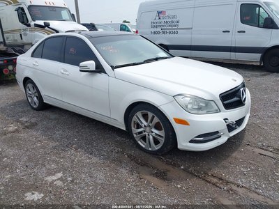 WDDGF8AB3DG****** 2013 Mercedes-Benz C 300