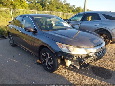 1HGCR2F3XHA****** 2017 Honda Accord