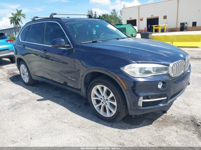 5UXKT0C59G0****** 2016 BMW X5