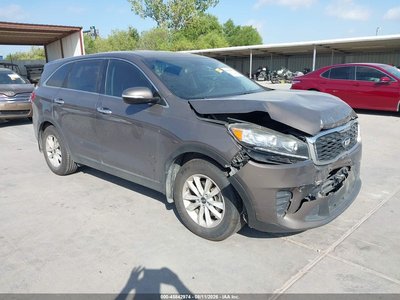 5XYPG4A32KG****** 2019 Kia Sorento