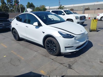 7SAYGDEE4NF****** 2022 Tesla Model Y