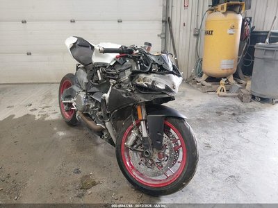 ZDM14B1W5JB****** 2018 Ducati Superbike
