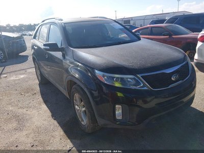 5XYKT3A68EG****** 2014 Kia Sorento