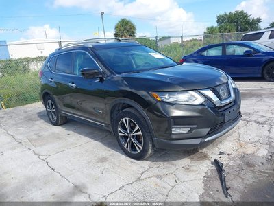 5N1ET2MV5HC****** 2017 Nissan Rogue Hybrid