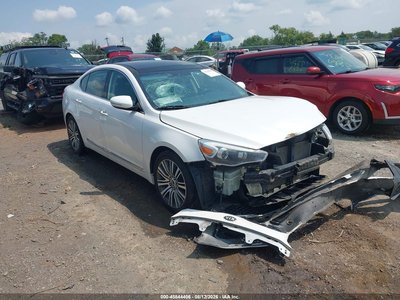 2014 Kia Cadenza