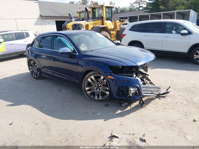 WA1C4AFY2J2****** 2018 Audi SQ5