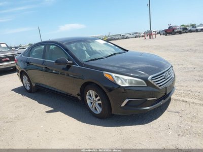 5NPE24AA9HH****** 2017 Hyundai Sonata