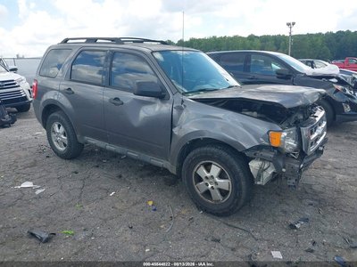 1FMCU0C77BK****** 2011 Ford Escape