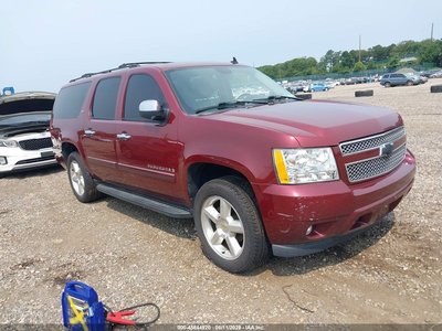 3GNFK16388G****** 2008 Chevrolet Suburban 1500