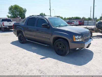 3GNTKFE37BG****** 2011 Chevrolet Avalanche