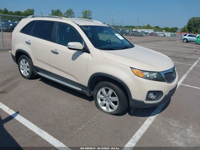 5XYKT3A61CG****** 2012 Kia Sorento