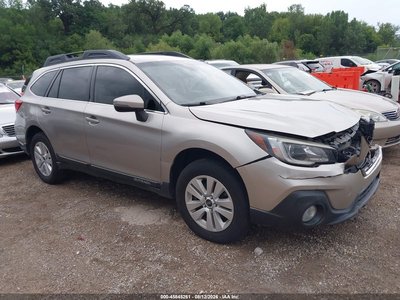 4S4BSAFC6J3****** 2018 Subaru Outback