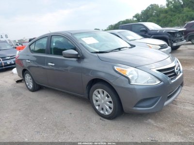 2016 Nissan Versa