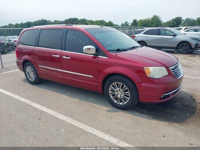 2A4RR6DG2BR****** 2011 Chrysler Town & Country