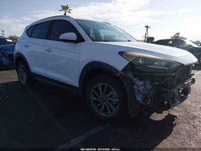 KM8J33A4XGU****** 2016 Hyundai Tucson