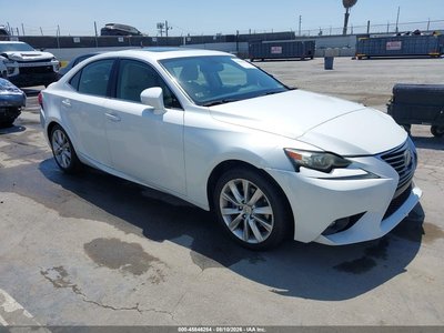 2015 Lexus IS
