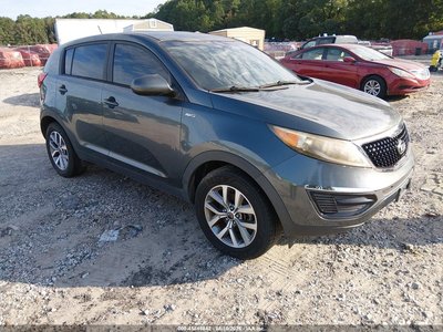 KNDPBCACXF7****** 2015 Kia Sportage