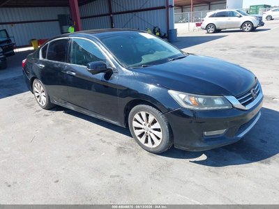 1HGCR3F82FA****** 2015 Honda Accord