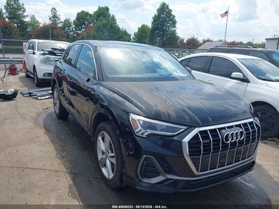 WA1EECF39K1****** 2019 Audi Q3