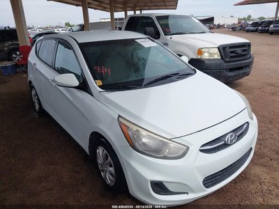KMHCT5AE9FU****** 2015 Hyundai Accent