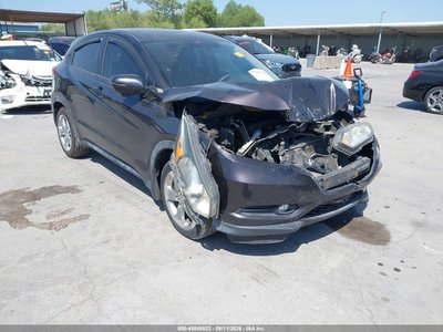 3CZRU5H53HM****** 2017 Honda HR-V