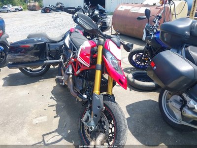 2019 Ducati Hypermotard