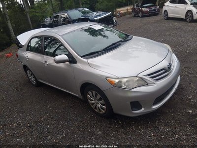 2T1BU4EE7DC****** 2013 Toyota Corolla