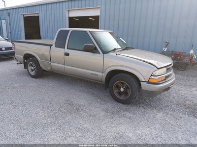 1GCCS1942Y8****** 2000 Chevrolet S-10