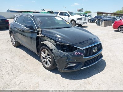 SJKCH5CP6HA****** 2017 Infiniti QX30