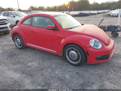 3VWJP7AT8CM****** 2012 Volkswagen Beetle