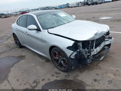 ZARFAECN2J7****** 2018 Alfa Romeo Giulia