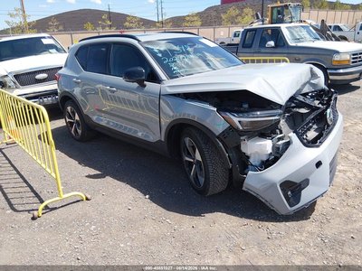YV4L12UL7R2****** 2024 Volvo XC40