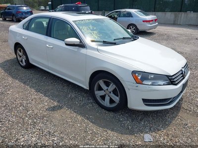 1VWBP7A32CC****** 2012 Volkswagen Passat