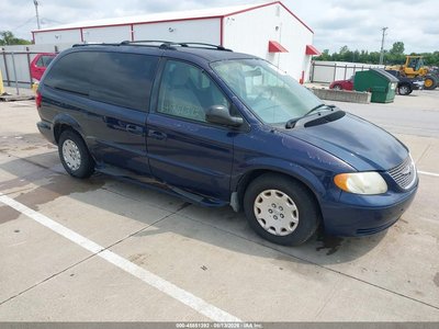 2003 Chrysler Town & Country