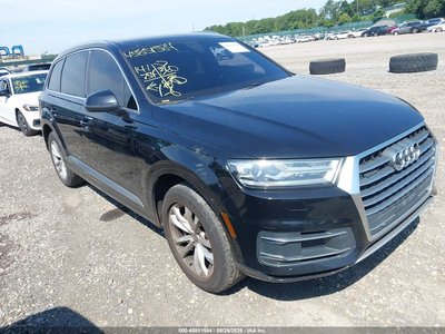 WA1AHAF72JD****** 2018 Audi Q7