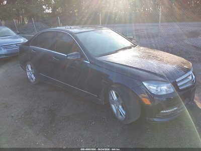 WDDGF8BB1BR****** 2011 Mercedes-Benz C 300