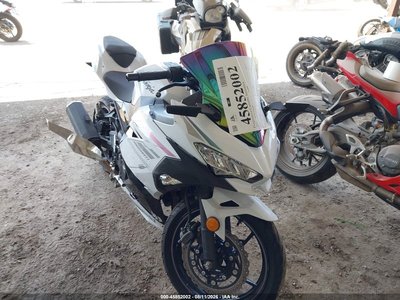 JKAEXKH13PD****** 2023 Kawasaki Ninja 400