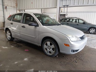 1FAHP37N77W****** 2007 Ford Focus