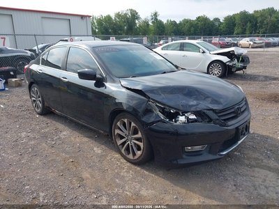 1HGCR2F51DA****** 2013 Honda Accord