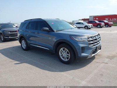 2025 Ford Explorer