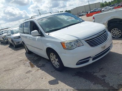 2016 Chrysler Town & Country