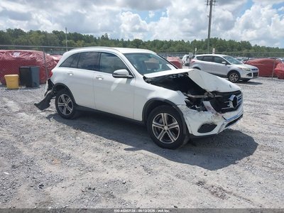WDC0G4JB8GF****** 2016 Mercedes-Benz Glc 300