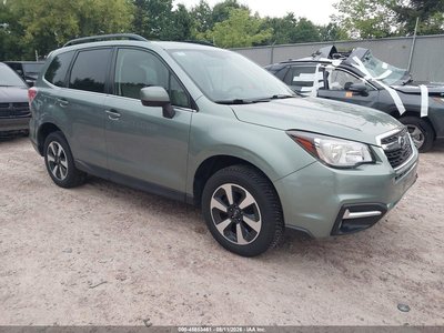 JF2SJAJC6HH****** 2017 Subaru Forester