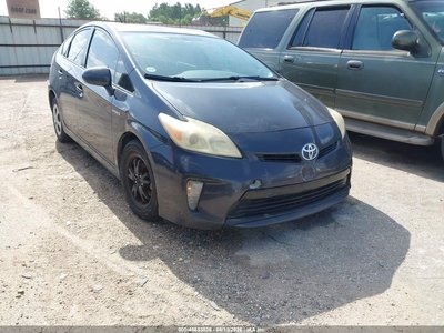 JTDKN3DU5F1****** 2015 Toyota Prius
