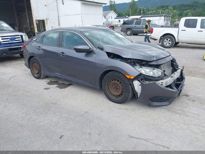 2HGFC2F53JH****** 2018 Honda Civic