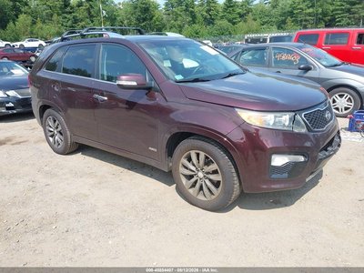 5XYKWDA25DG****** 2013 Kia Sorento