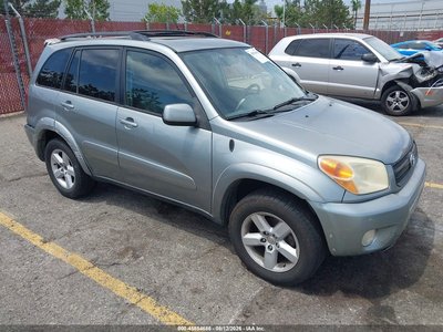 JTEHD20V550****** 2005 Toyota RAV4