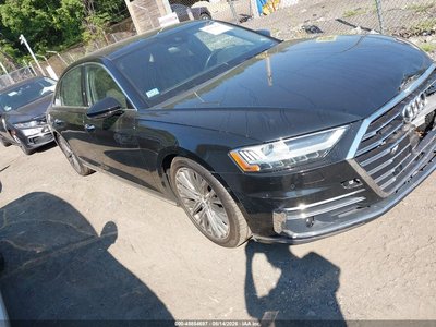 WAU8DAF89KN****** 2019 Audi A8 L