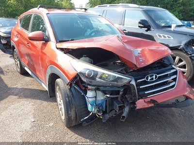 KM8J3CA44HU****** 2017 Hyundai Tucson