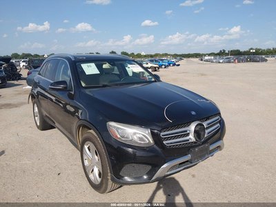 WDC0G4JB3HF****** 2017 Mercedes-Benz Glc 300